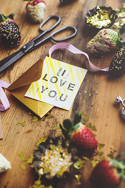 istock Valentines love arrangement 467007171