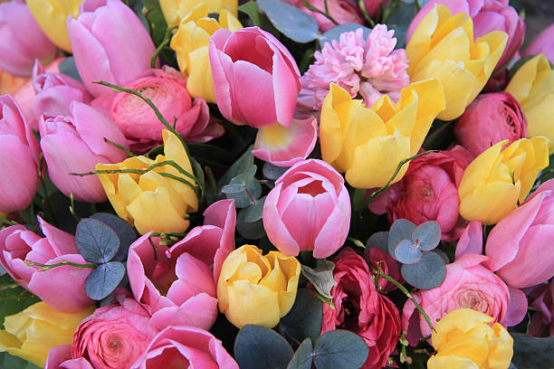 istock Sping bouquet: yellow and pink tulips 467008995