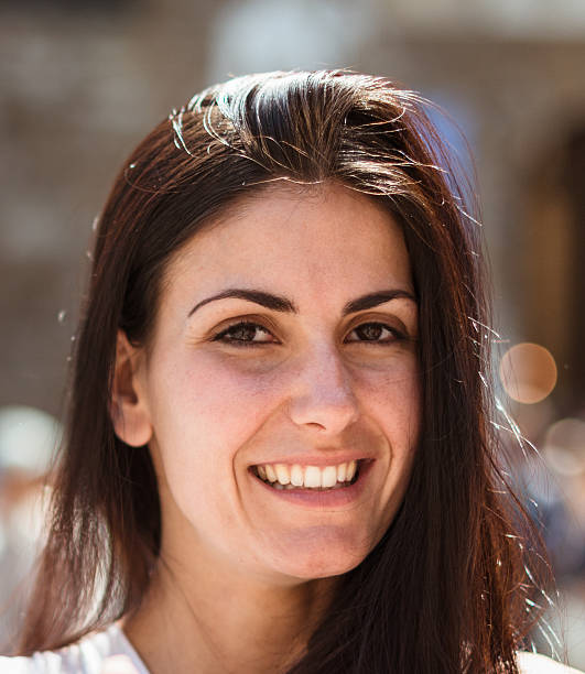 istock Smiling woman on the city 467010701