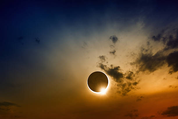 eclipse solar total - eclipse - fotografias e filmes do acervo