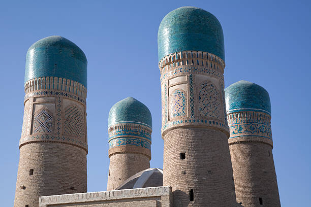Samarcanda the minaret of the mosque