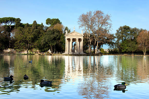 istock Villa Borghese Lake in Rome 467033114