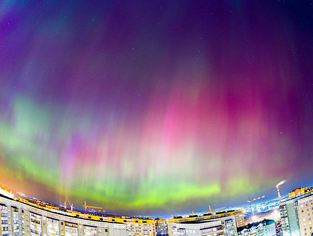 istock Northern Lights In Town 467037332