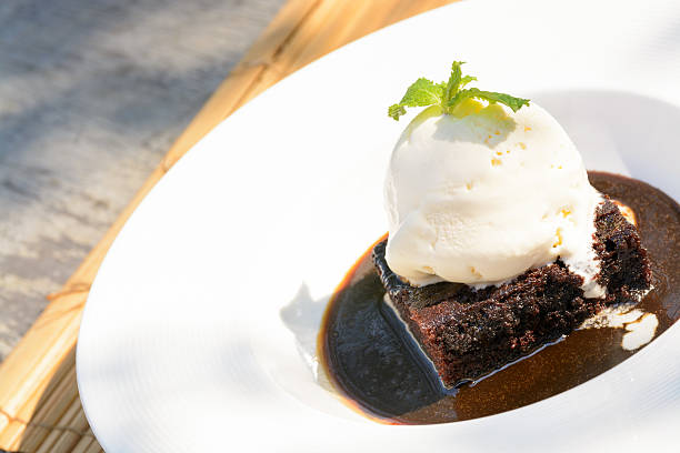 istock Chocolate cake with hot fudge and vanilla ice cream 467054938