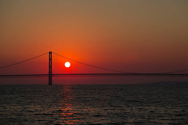 ponte mackinac - straits of mackinac - fotografias e filmes do acervo