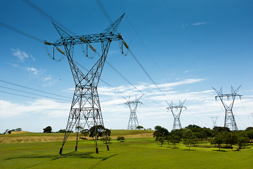 Transmisión de energía en la red Itaipu Dam photo