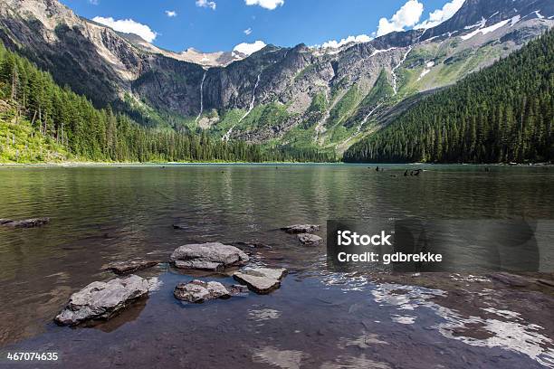 Avalanche Lago Foto de stock y más banco de imágenes de Aire libre - Aire libre, Azul, Cadena de montañas