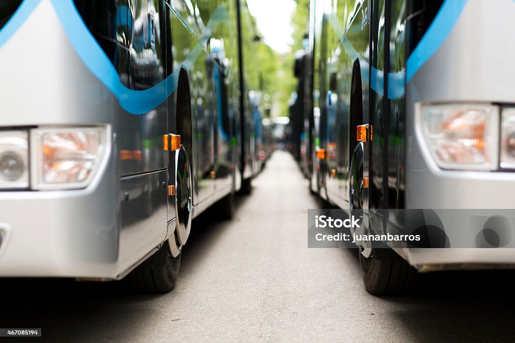 Nueva moderna de autobús de la ciudad - Foto de stock de Autobús libre de derechos