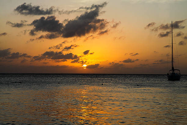 istock West Bay Beach Roatan Honduras Sunset 467086498