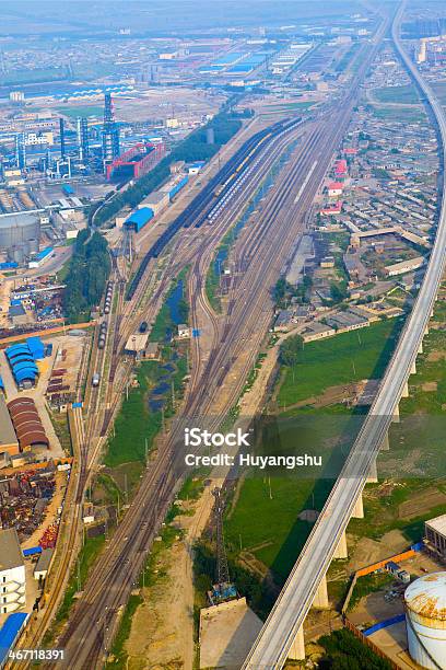 Vagões Do Comboio - Fotografias de stock e mais imagens de Abastecer - Abastecer, Avião, Carroça Coberta