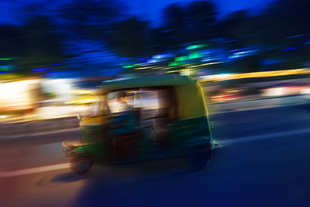 istock Taxi Rickshaw India 467119438