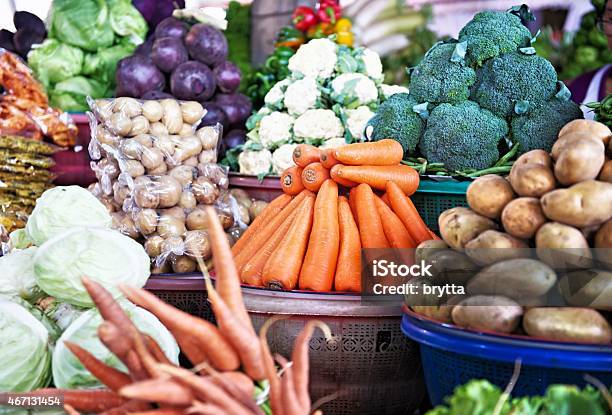 Organic Broccolicauliflowerpotatocarrots Cabbage At The Farmers Market Stock Photo - Download Image Now