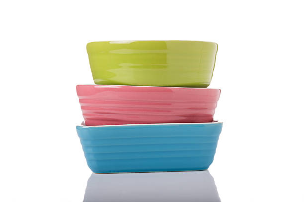 colorido platos - bowl kitchenware department nested green fotografías e imágenes de stock