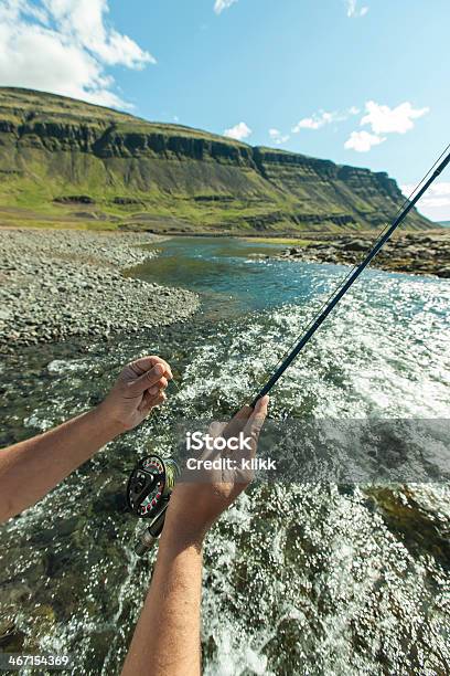 Flyfisherman 닽힌 실행사용자 가까운에 대한 스톡 사진 및 기타 이미지 - 가까운, 강, 건강한 생활방식