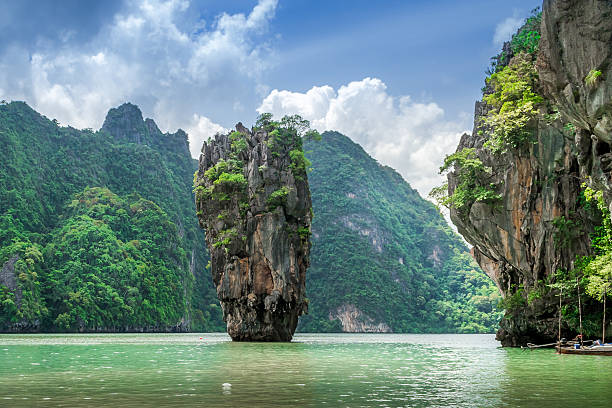 istock James Bond Island, Phang Nga Bay, Thailand 467175706