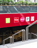 u-bahn-eingang.jpg?b=1&s=170x170&k=20&c=7mJXMZz47TR5M8hlSXhnqEpU1geSBOCJQTskg_CEaMw=