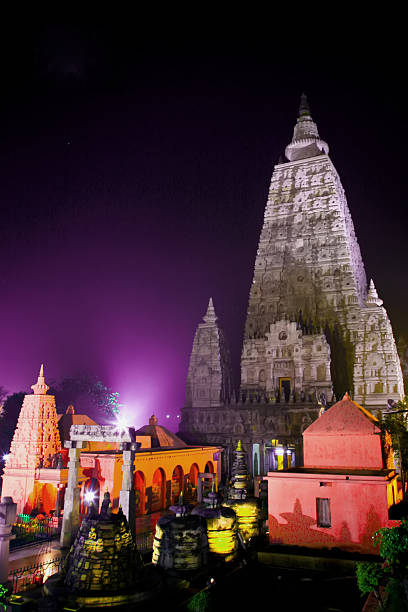 istock Mahabodhi Temple at night 467222601