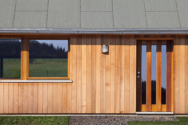 istock family house 467264030