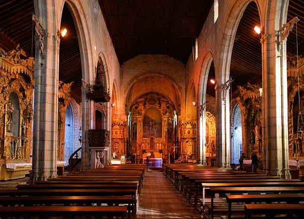 istock Inside Matriz church of Vila do Conde 467279335