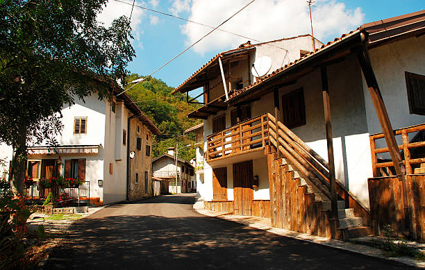istock Road in Canalutto, Italy 467292407