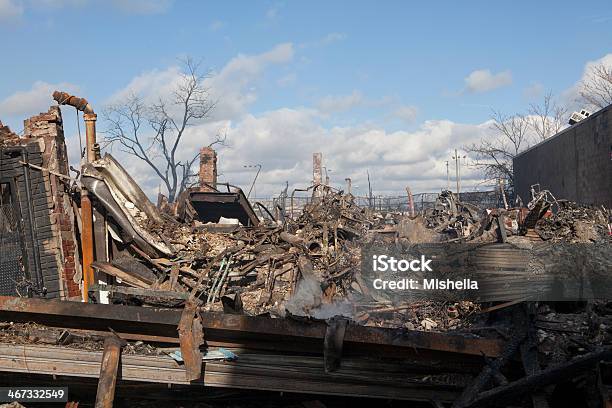 Um Bairro Natal Área De Nova York Após O Furacão De Areia - Fotografias de stock e mais imagens de Acidente - Conceito