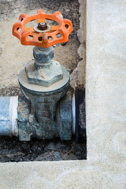istock Old water valve and steel pipe 467339254