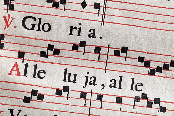 gloria. alleluia. antyczny arkusz muzyka. latin kancjonał pergamin. - medieval music zdjęcia i obrazy z banku zdjęć