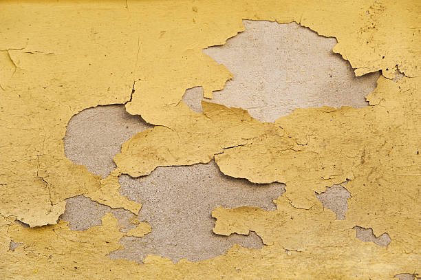 istock Concrete cracked wall as a grunge background 467362172