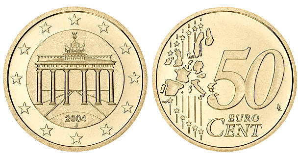 dowód 50 euro centów moneta na białym tle - fifty cent coin zdjęcia i obrazy z banku zdjęć