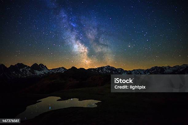 Полная Звезд — стоковые фотографии и другие картинки Австрия - Австрия, Альпинизм, Астрономия