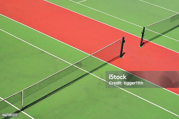 Campo Da Tennis - Fotografie stock e altre immagini di Ambientazione esterna - Ambientazione esterna, Ambientazione interna, Ampio