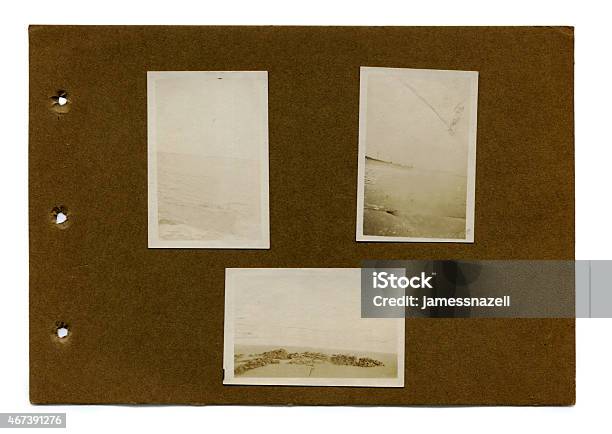 Pagina Da Un Vecchio Libro Fotografico - Fotografie stock e altre immagini di 1920-1929