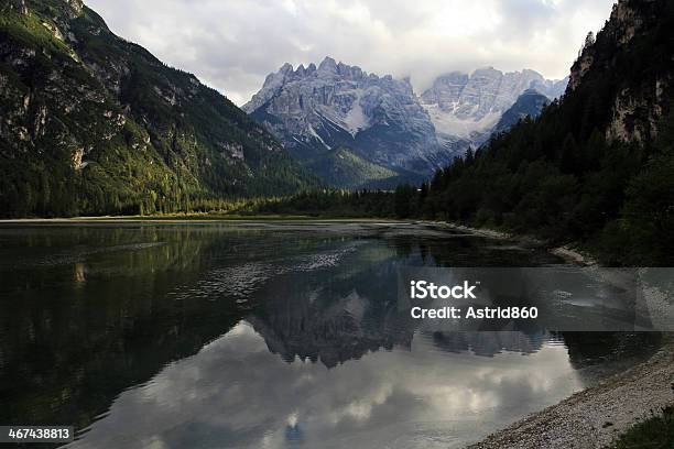 Montagna Lago - Fotografie stock e altre immagini di Bergsee - Mecklenburg-Vorpommern - Bergsee - Mecklenburg-Vorpommern, Acqua, Acqua stagnante