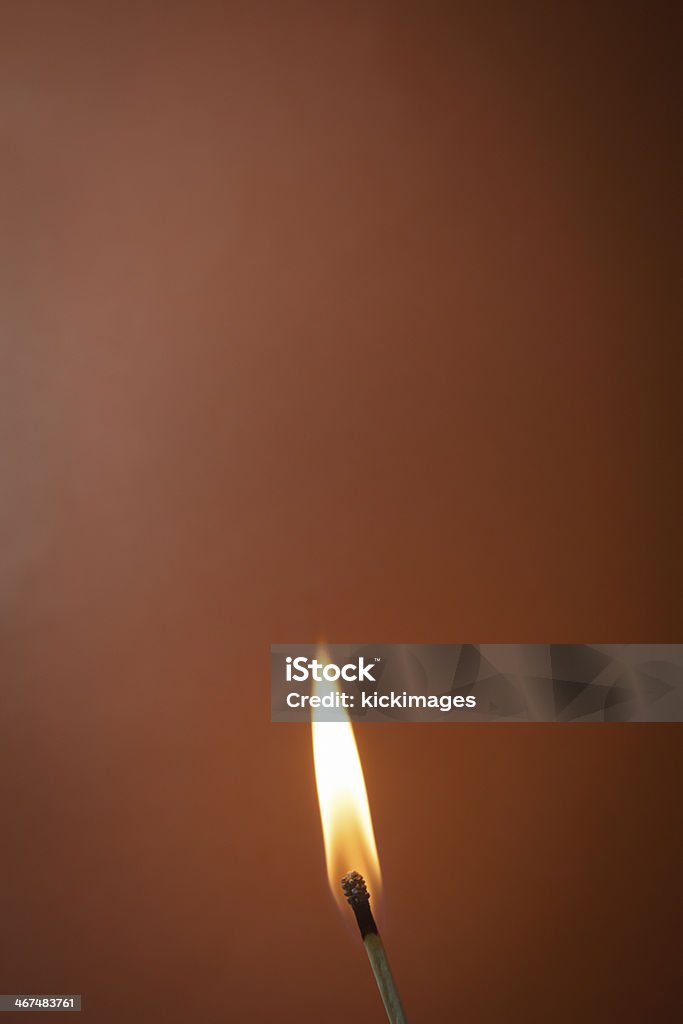 Fósforo ardiendo - Foto de stock de Amarillo - Color libre de derechos