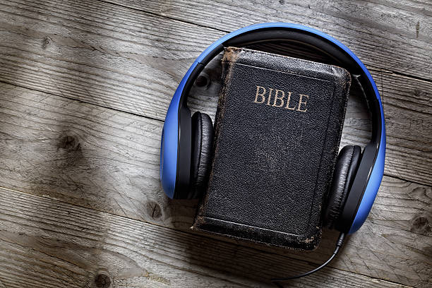 istock Bible and headphones 467491386