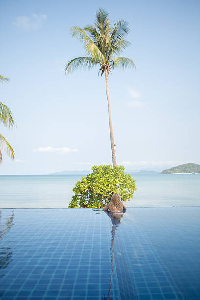 istock Swimming pool on the sea 467514766
