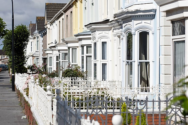 istock Typical UK terraced housing street 467517429