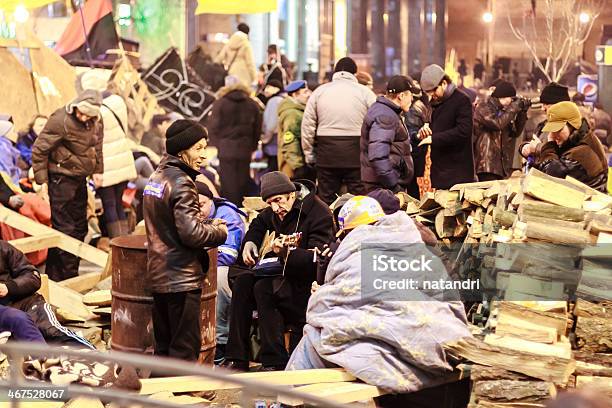 Euromaidan 소요로 인해 휴식하다 Revolution에 대한 스톡 사진 및 기타 이미지 - Revolution, Euromaidan, 거리