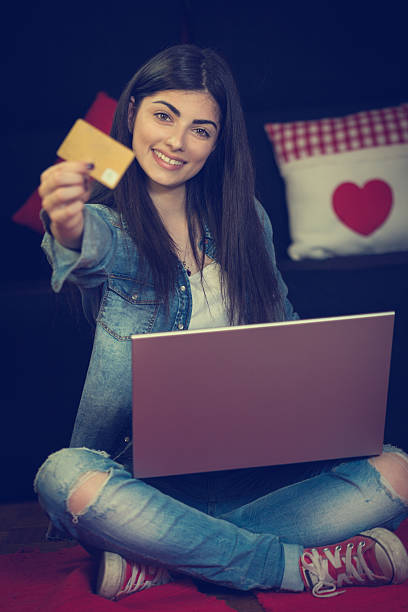 istock Beautiful Young Girls Buys on Internet 467549696