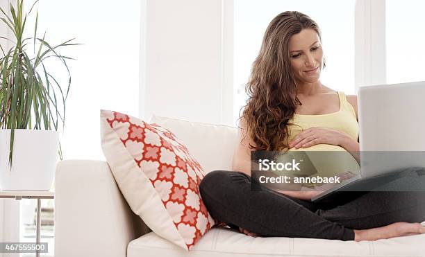 Making Sure She Makes Informed Decisions About Delivery Stock Photo - Download Image Now