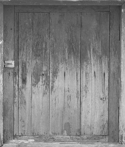 istock wooden door 467558080