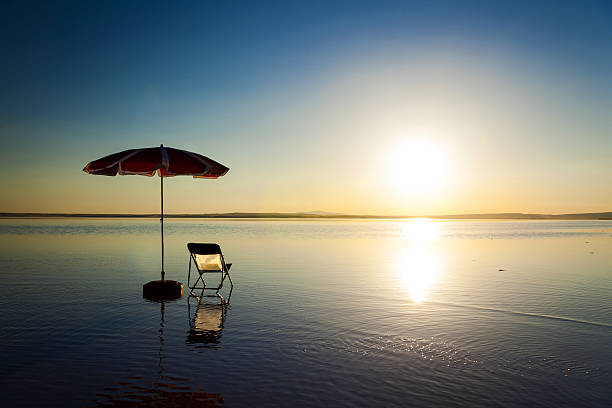 istock Holiday dreams on salt lake 467566292
