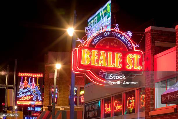 Beale Street In Downtown Memphis Tennessee Stock Photo - Download Image Now - Beale Street, Memphis - Tennessee, Dixieland Jazz