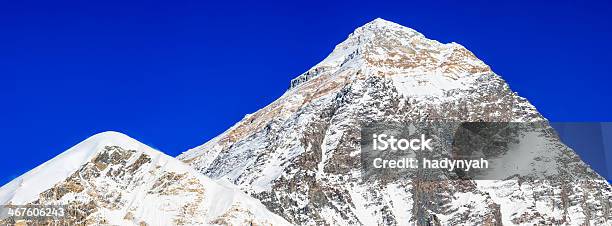 Mount Everest I Nuptse Panoramiczny Widok Z Kala Pattar 28mpix - zdjęcia stockowe i więcej obrazów Azja