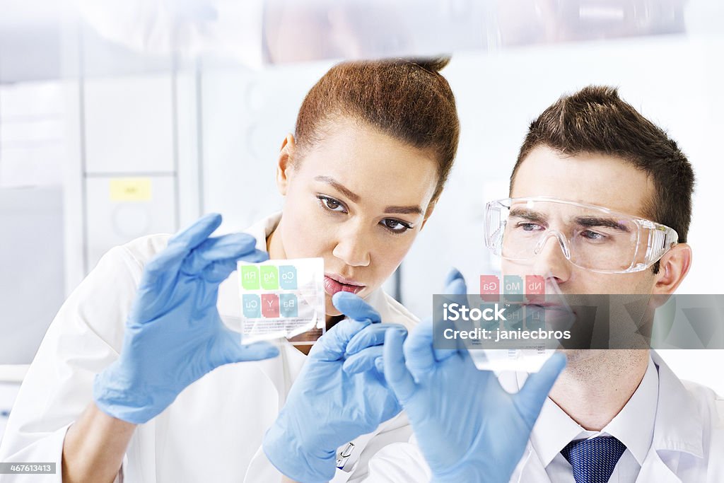 Laboratorio-Imagen de Stock - Foto de stock de ADN libre de derechos