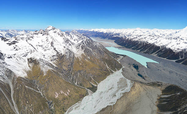 istock landscape of Mount cook 467645290