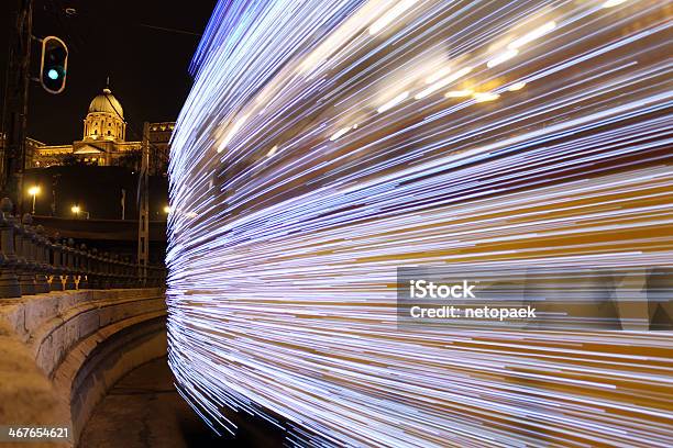 Straßenbahn Route Lichter In Der Nacht Stockfoto und mehr Bilder von Ampel - Ampel, Architektur, Bahngleis