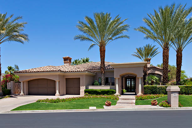 istock A beautiful home with palm trees in California 467690496