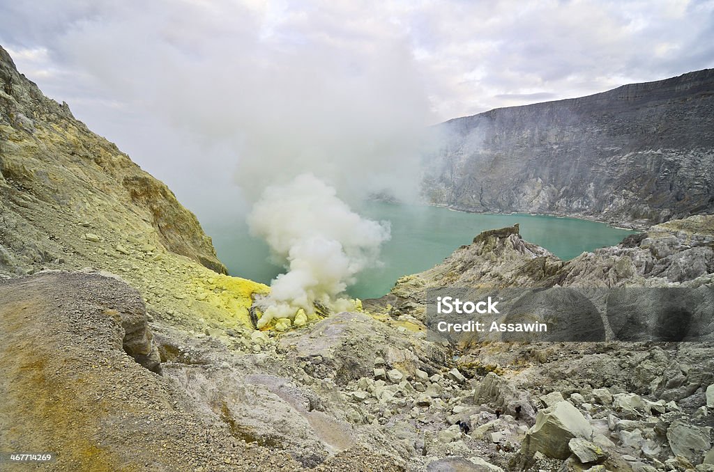 Kawah Ijen 火山、ジャバ島 - かすみのロイヤリティフリーストックフォト