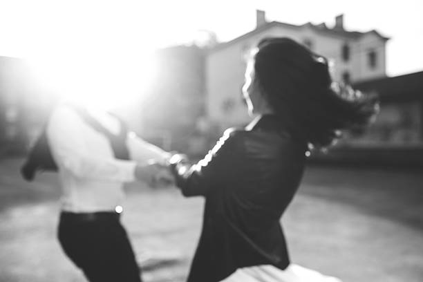 istock Couple in the city 467715376